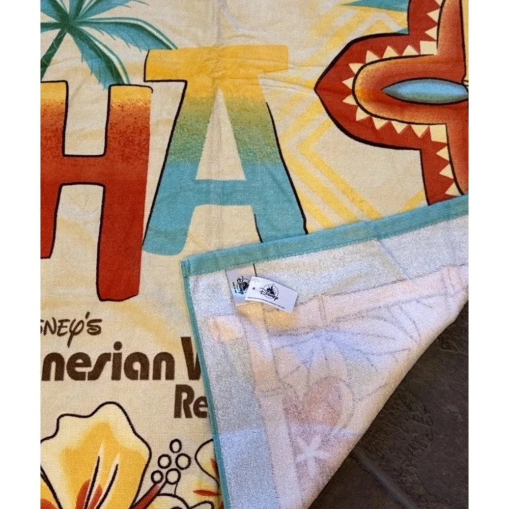2025 Disney Parks Polynesian Village Resort Beach Towel ALOHA‎ Tiki Maui NEW